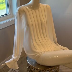 BCBGMAXAZRiA brand white blouse top shirt size L Large ( 10 12 ) NEW NWT MINT!